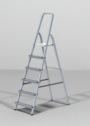 Стремянка 6 ступеней Новая Высота